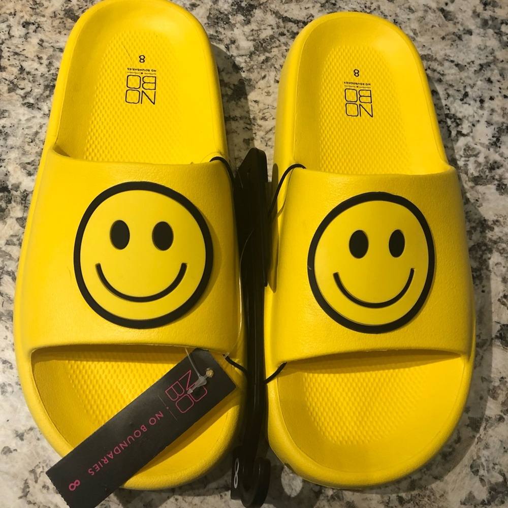 Smiley face slides size 8 new